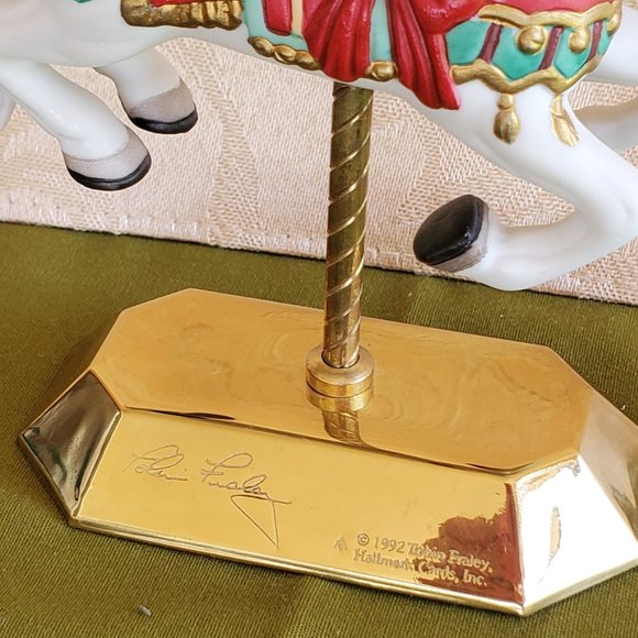 Hallmark Keepsake Horse Carousel Tree Ornament or Table Display Dated 1992 - Picture 5 of 13